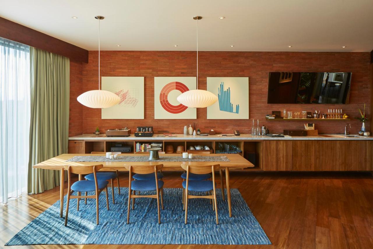 Potato Head Suites & Studios Seminyak Dış mekan fotoğraf A kitchen in a private home